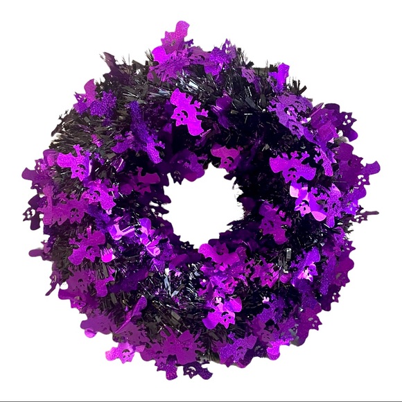 Halloween Holographic Bat 19” Tinsel Wreath NWT - Picture 2 of 9